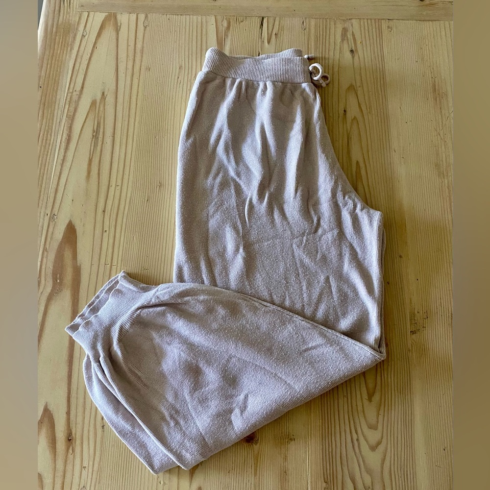 Super comfy beige sweatpants